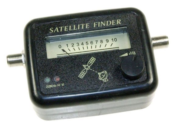 SAT-FINDER MET AKOUSTISCH SIGNAAL