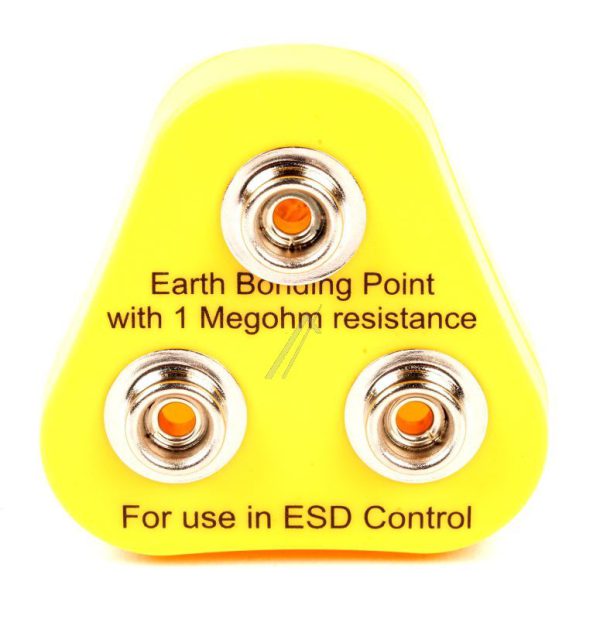 KS-57130 EU-ERDUNGSSTECKER MIT 3 X 10MM BUCHSE