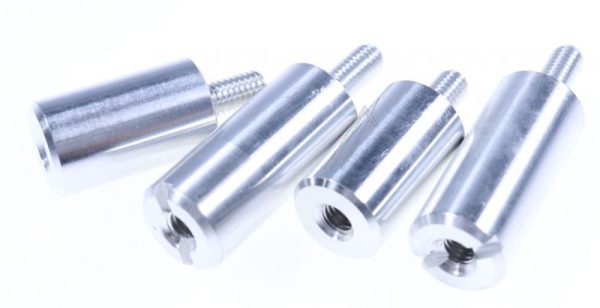 615990074.A1 VESA-ADAPTIONSSET (BEINHALTET VIER ABSTANDSBOLZEN)
