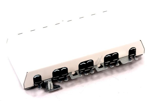 23611108 PATCHPANEL CAT.6A,  8-FACH,  TISCH-/ WANDMONTAGE